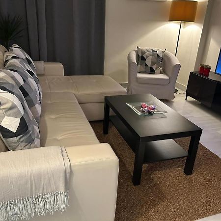 Apartamento Fibes-Congresos Parking Gratis Севилья Экстерьер фото